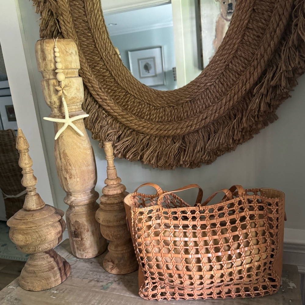 Woven Leather Tote Bag in Tan - Picture 2 of 8